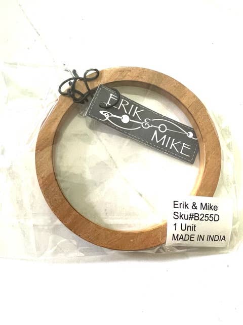 Erik & Mike - Wholesale Bangle Bracelet - Wood bangle 1/4" wide light colored wood2