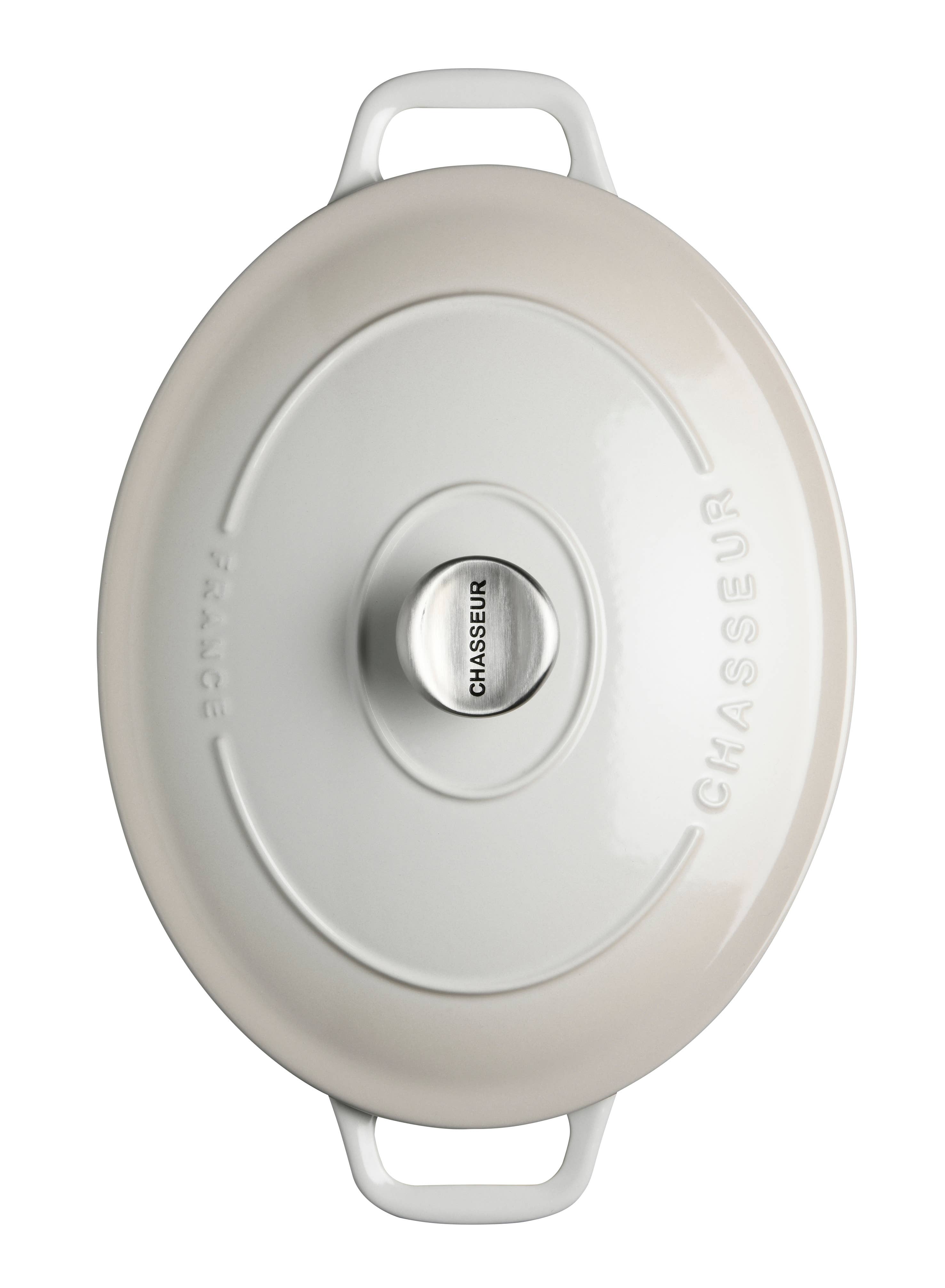 French Home - Wholesale Cooking Pot - Chasseur 7.25qt Cast Iron Oval Dutch Oven, Macadamia Cream1