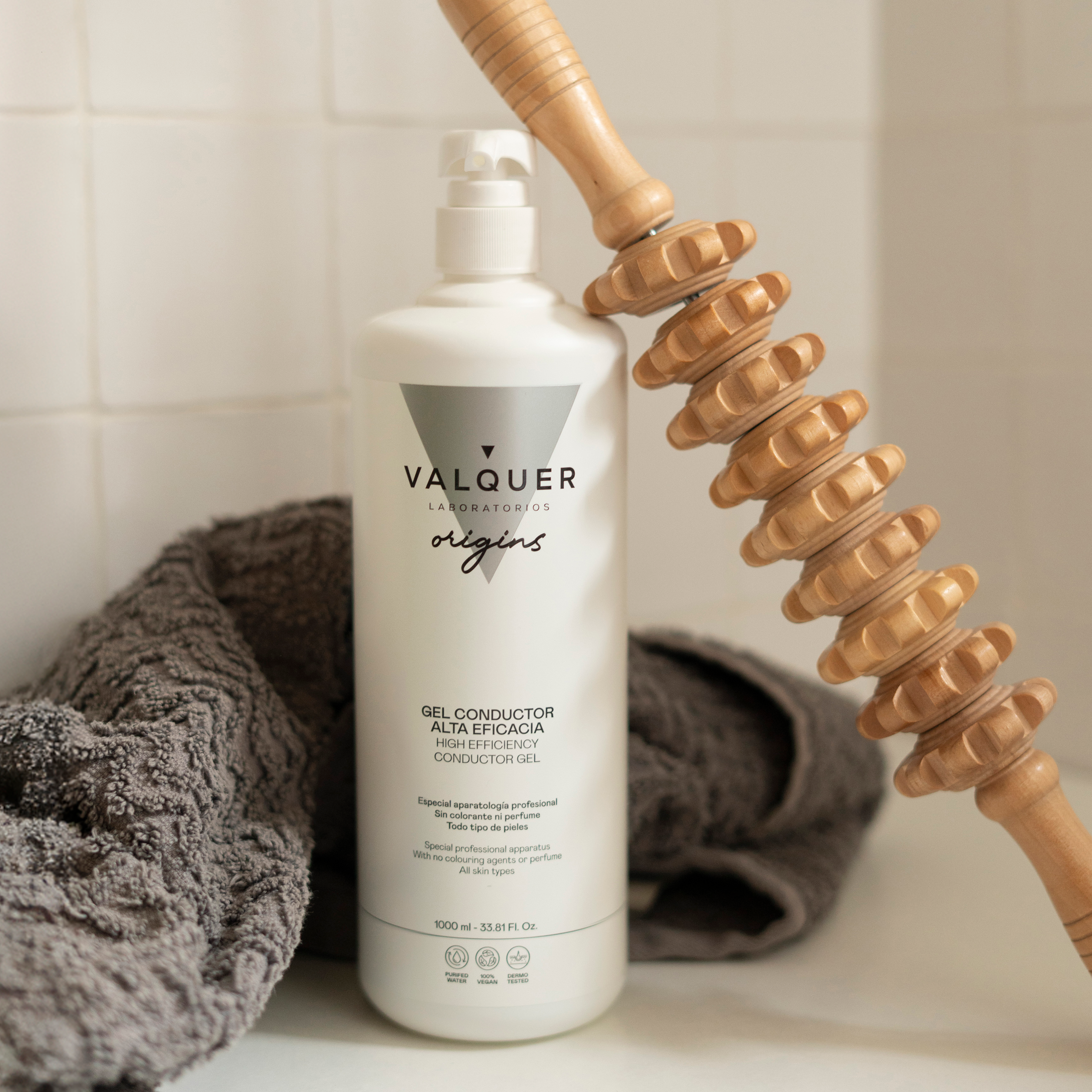 Valquer Laboratorios - Wholesale Body Cream/Lotion - Conductive Gel - Facial & Body - 1000 ml3