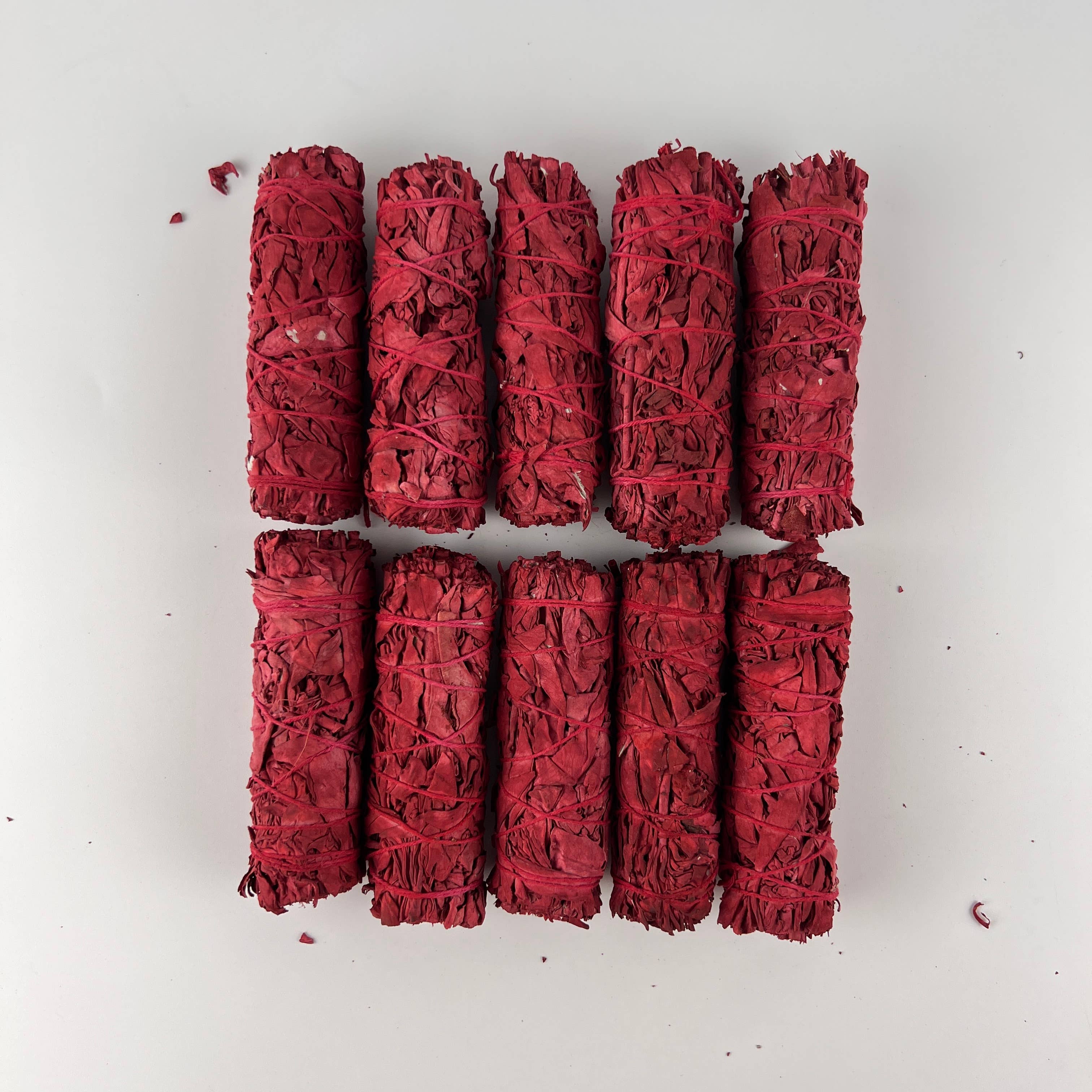 GREENROOTS USA LLC - Wholesale Sage Bundle - White Sage Dragon Blood Red Smudge Stick Bundle 4"5