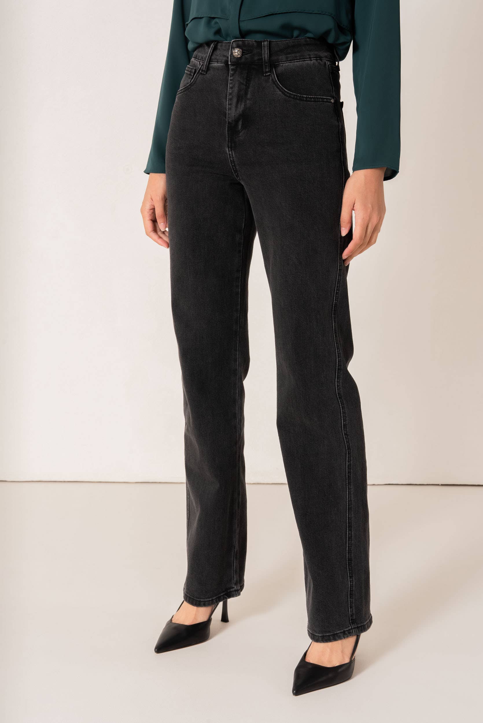 Oraije Paris - Wholesale Jeans - Women's - Kendal straight jeans7