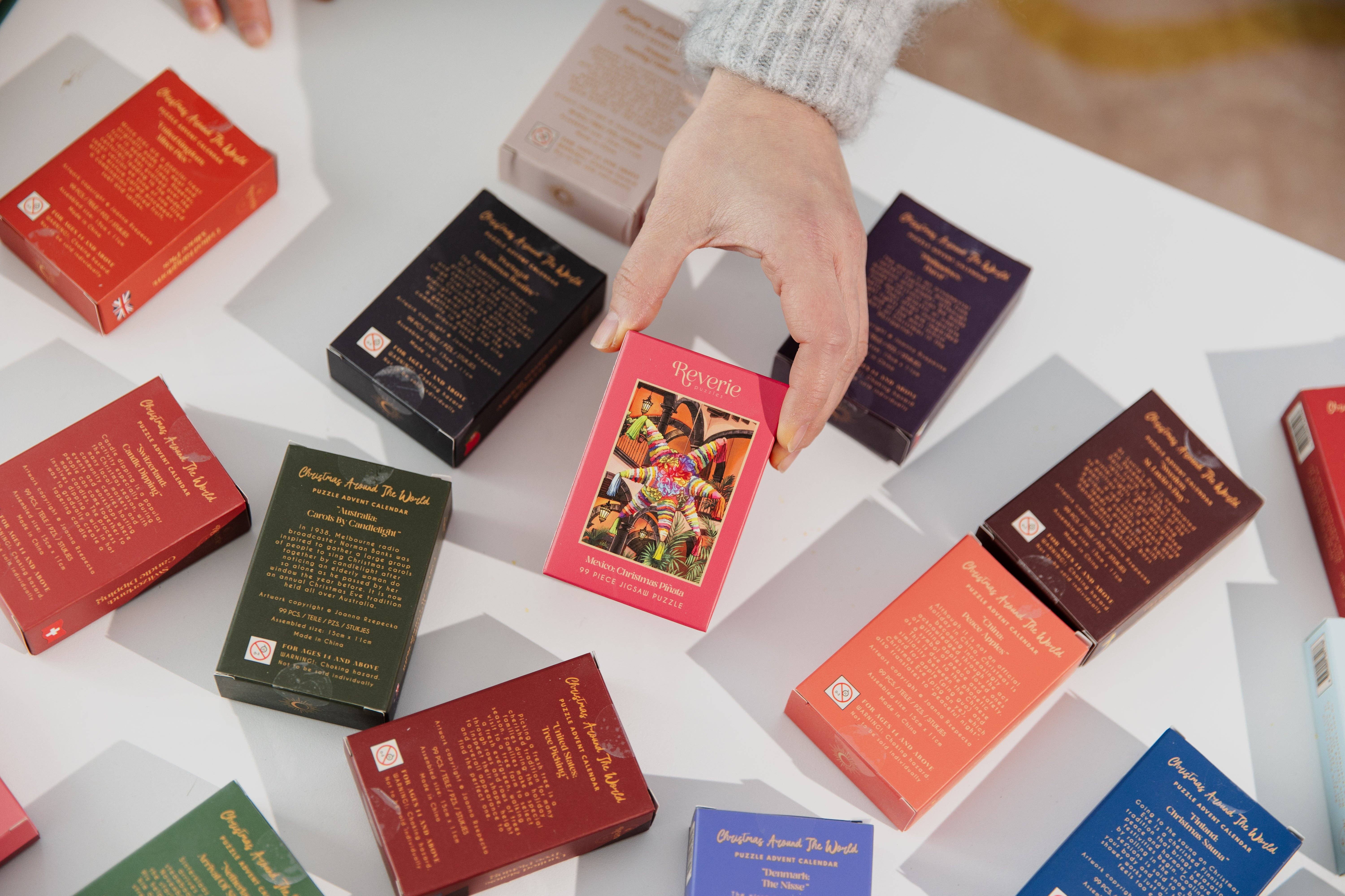 Reverie Puzzles - Wholesale Advent calendar - Christmas Around The World Puzzle Advent Calendar5