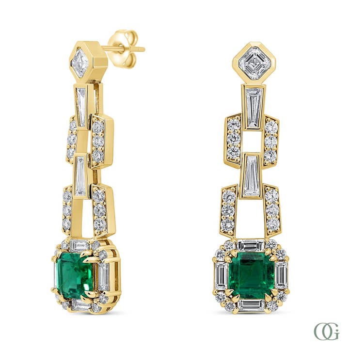 Orecchini Pendenti Eleganza Smeraldo (4,5 CT) per la vendita all'ingrosso da parte di Orchid Gems Fine Jewelry