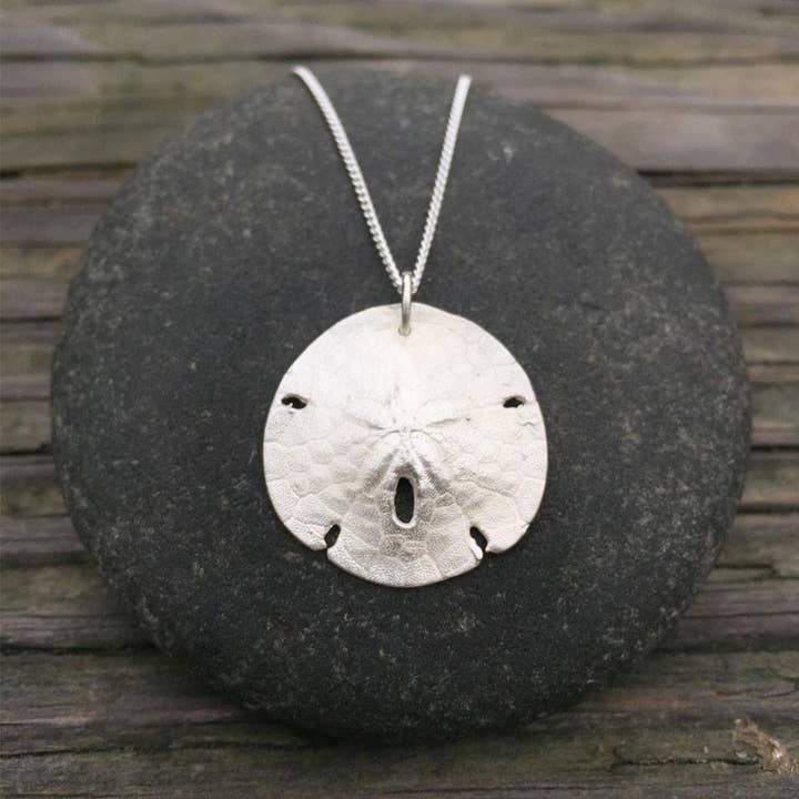 Sanddollar Shell Pendant Necklace (S) Frosted Sterling for wholesale on Faire