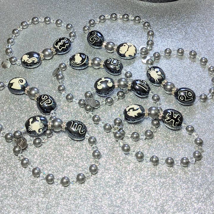 Fiona Accessories – Großhandel Perlenarmband – Sternzeichen Swarovski Perlen Stretch Armband Sternzeichen Schmuck11