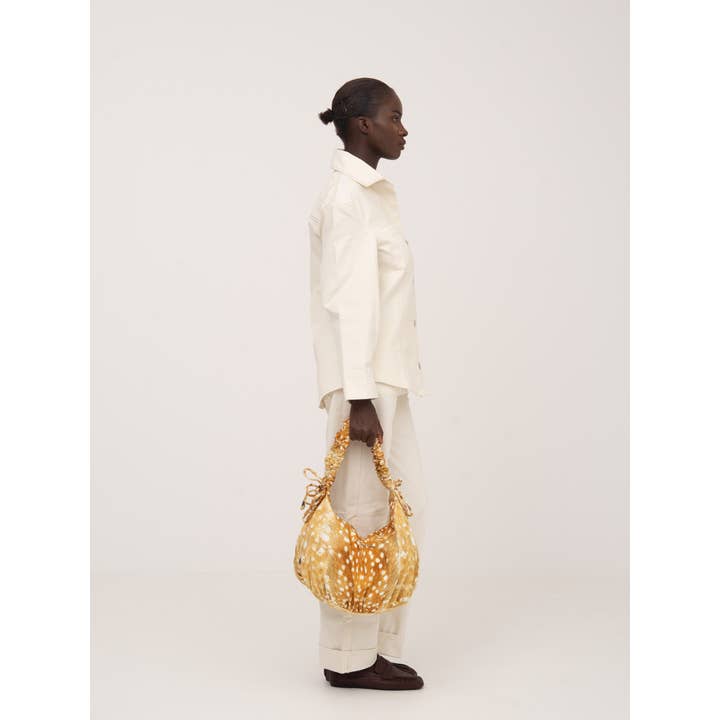 CARMEN SAYS - Wholesale Shoulder Bag - Women's - Bolso de Playa con Estampado de Ciervo1