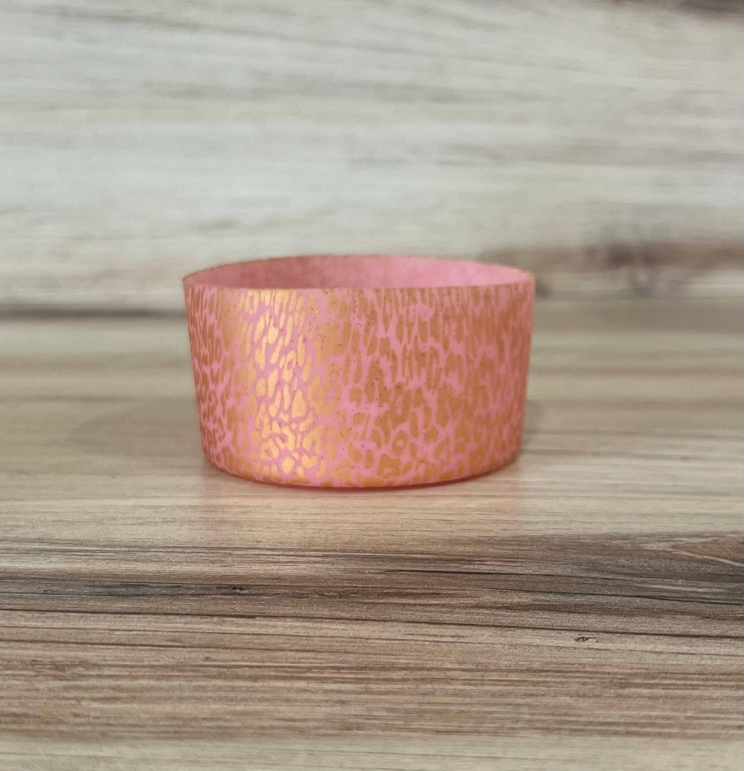 KW Laser Supplies - Wholesale Drink Huggers & Koozies - Decorative Silicone Boot for 30/40oz tumbler10