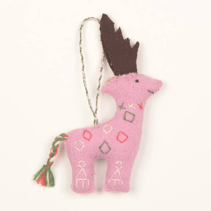 Adorno Hecho a Mano por Mujeres Afganas para venta al por mayor de Silaiwali