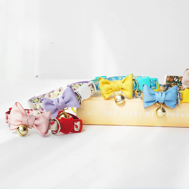 Mokka Adjustable Cat Collar - Floral Design | Comfort & Style for Your Cat for wholesale by Cheerhunting