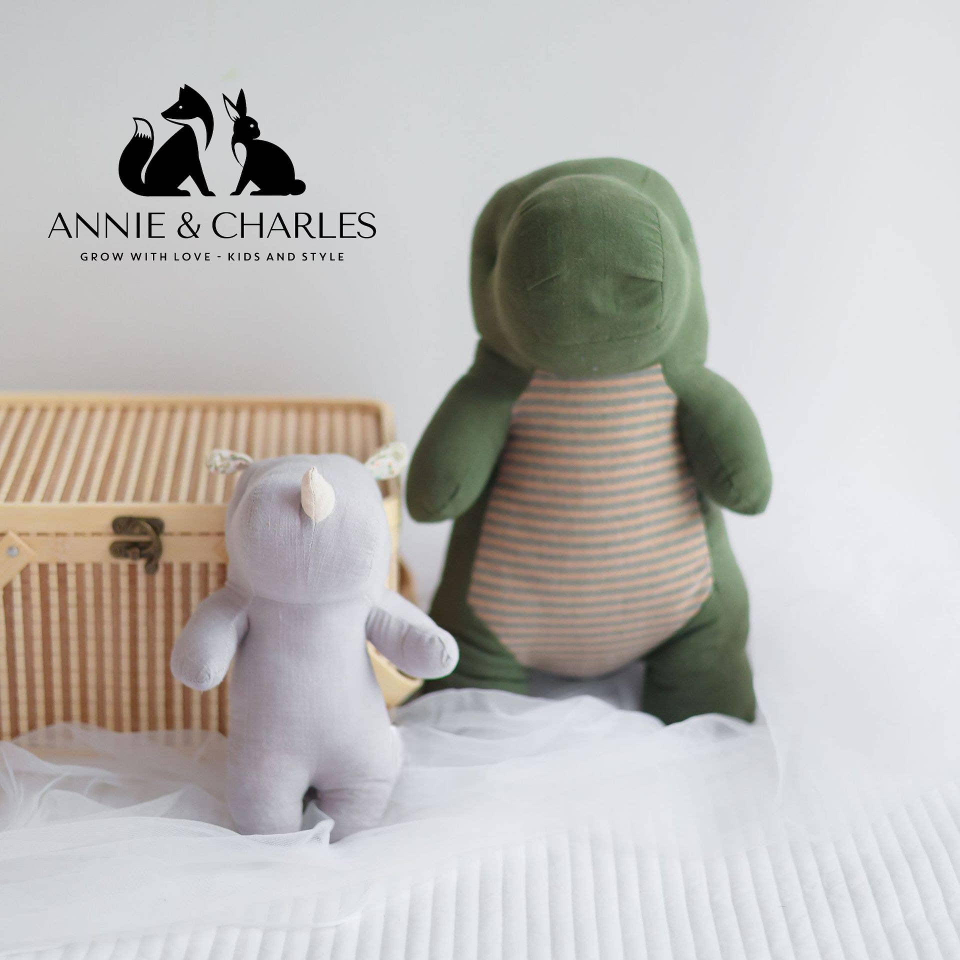 Annie & Charles – wholesale Stuffed/plush toy – Kids & baby – Annie & Charles® Dinosaurs1