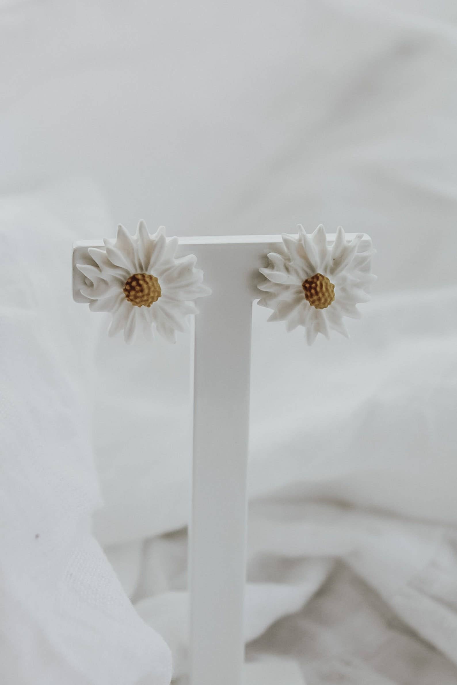 LESVARANDCLAY - Wholesale Stud/Post Earrings - margarit2