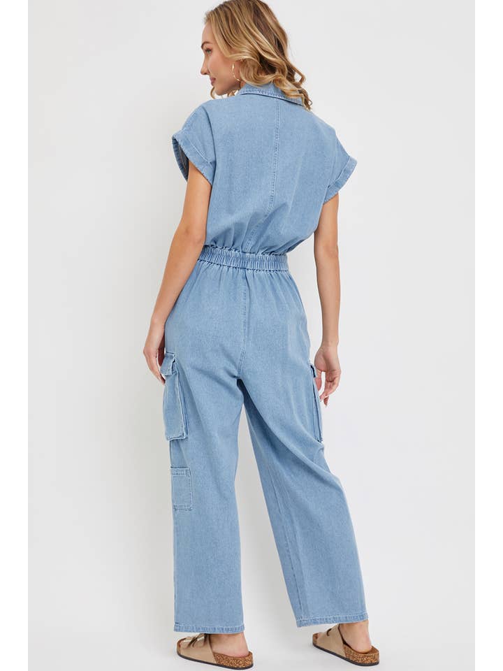 DENIM BLÅ DENIM CARGO JUMPSUIT I ÉT STYKKE for engroshandel på Faire2