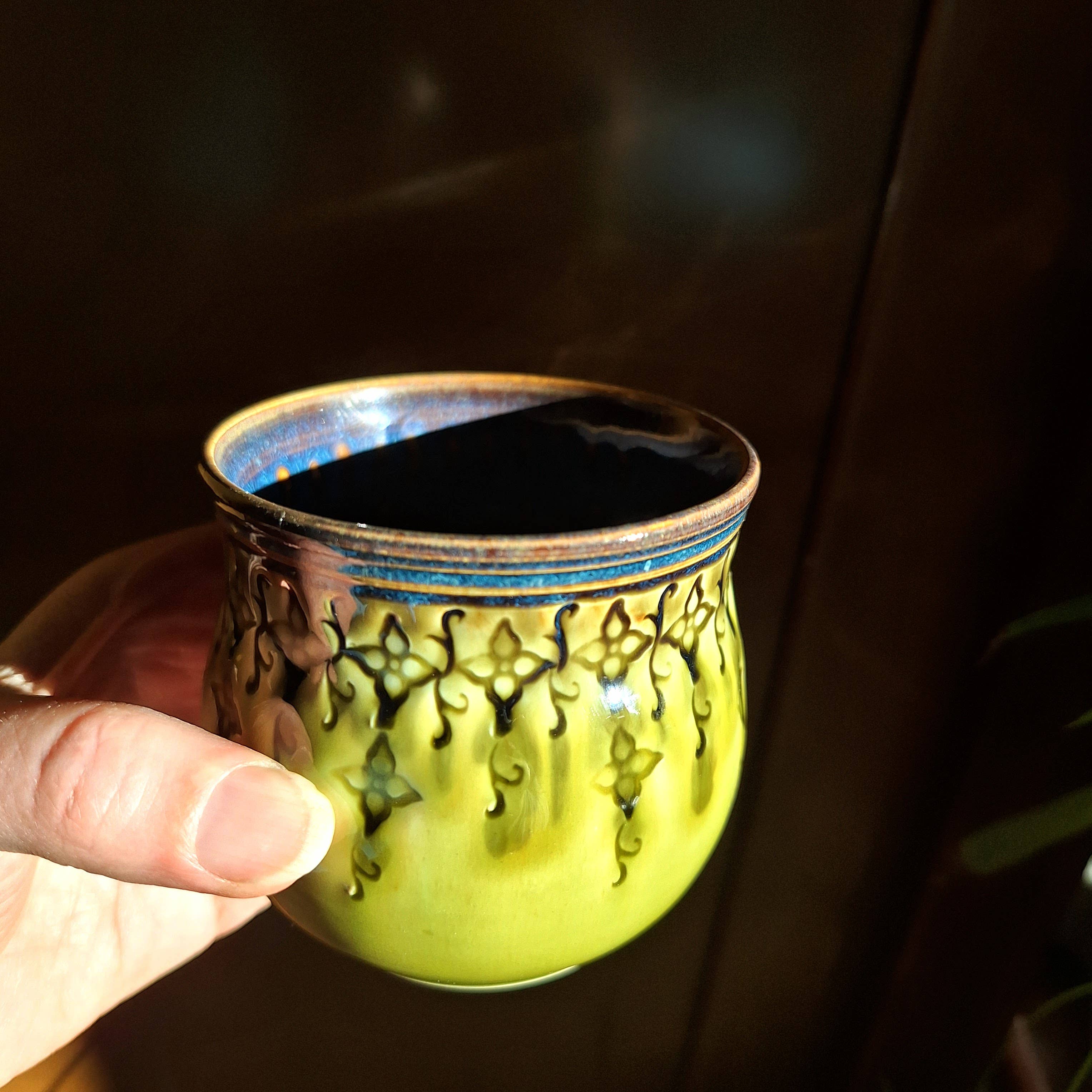 Plays in Mud Pottery - Venta al por mayor Copas de vino - Copa de vino sin tallo - Hecha por encargo - Cerámica artesanal11