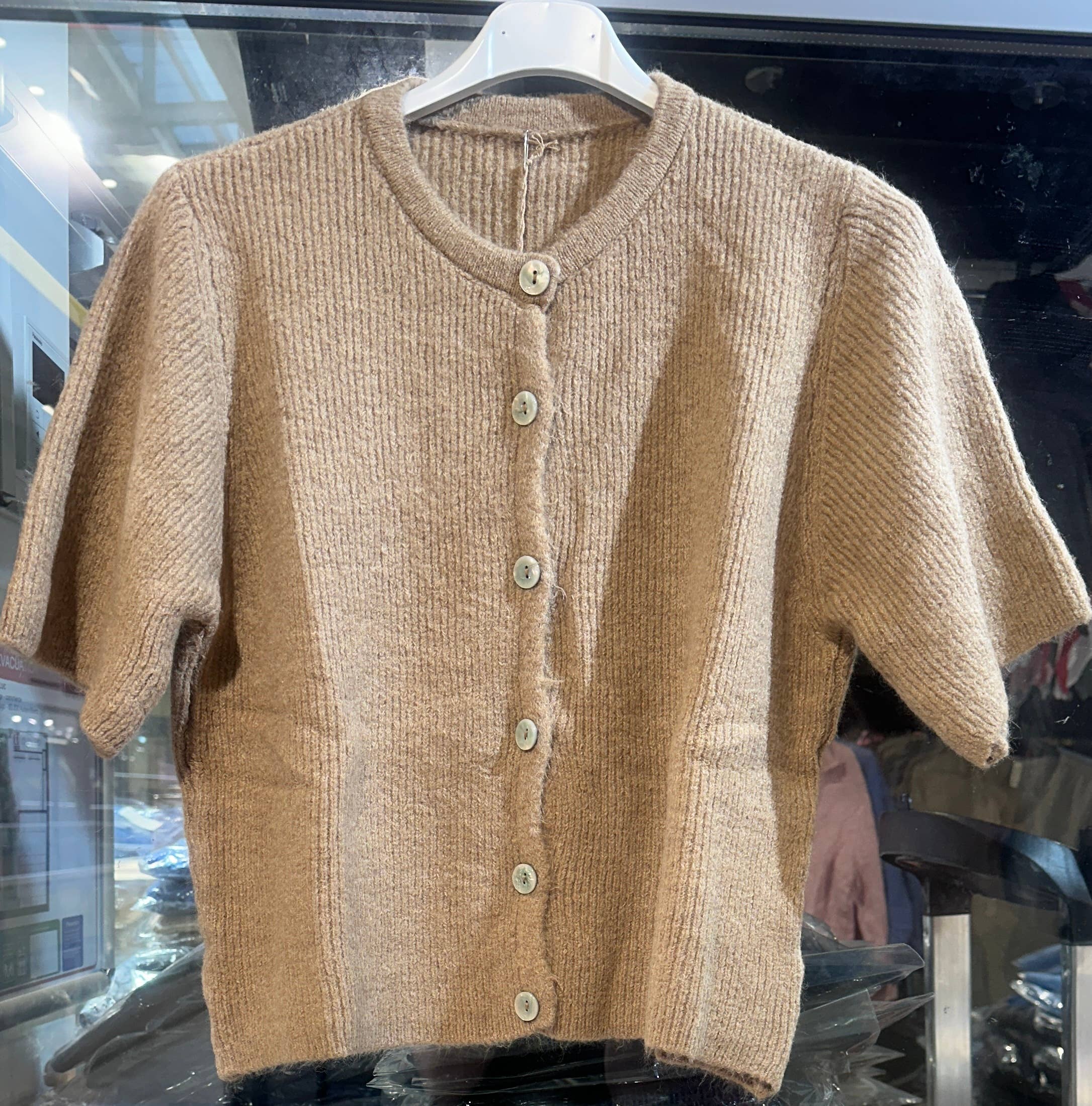 LÉA & LUC – Großhandel Strickjacke – Damen – Damen-Cardiganweste REF. 50755 aus weichem Strick46