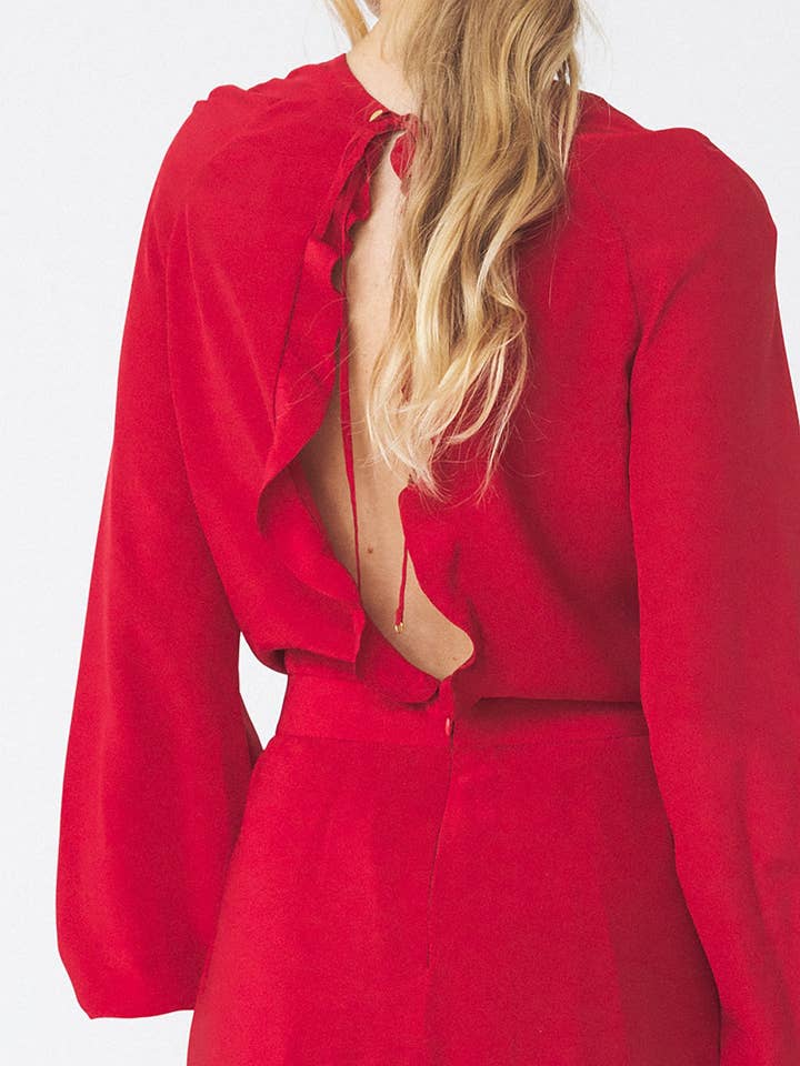 Rüschendetail Kleid aus luxuriösem rotem Seidenstoff für den Großhandel von ANT WOMAN COLLECTION