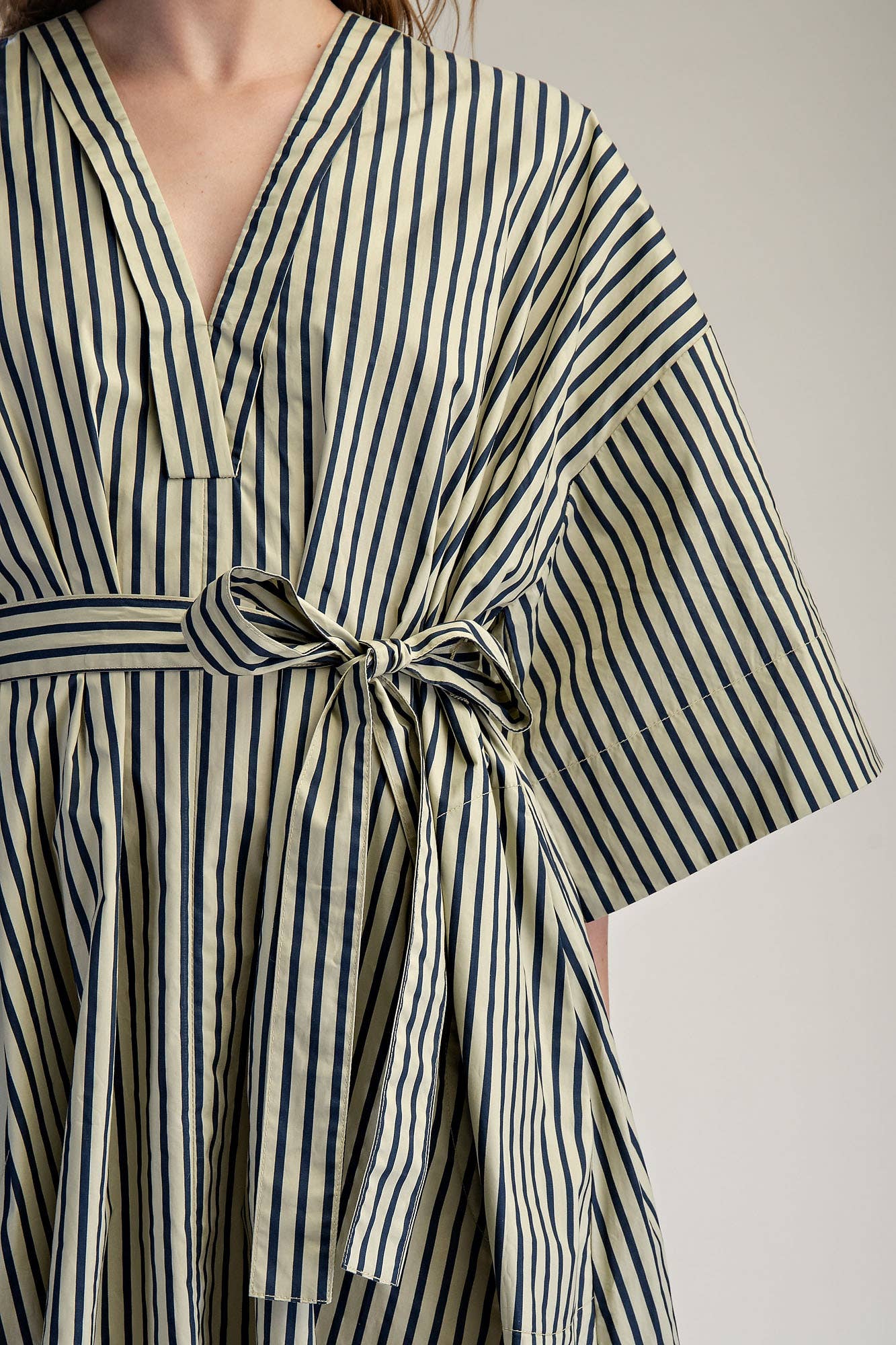 Glam - Wholesale Dress - Women's - Belted Relaxed Stripe Midi Dress15