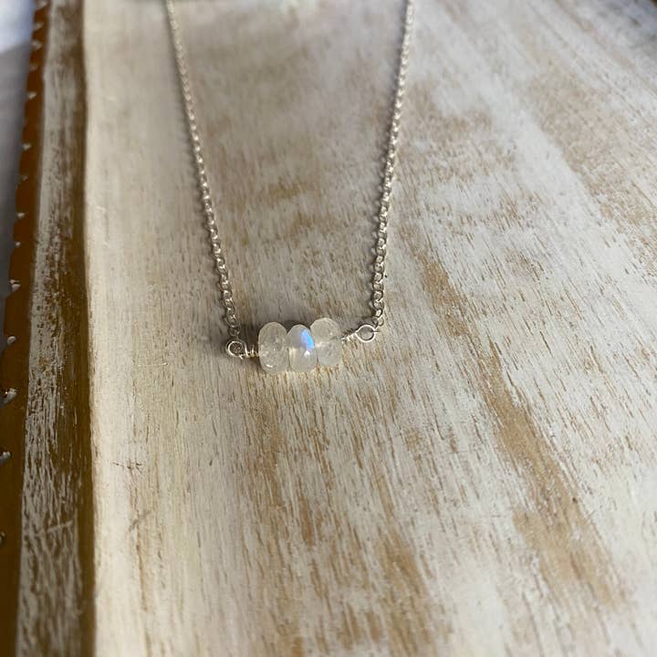 Marlo Necklace Silver for wholesale by Stella&Asher Shop