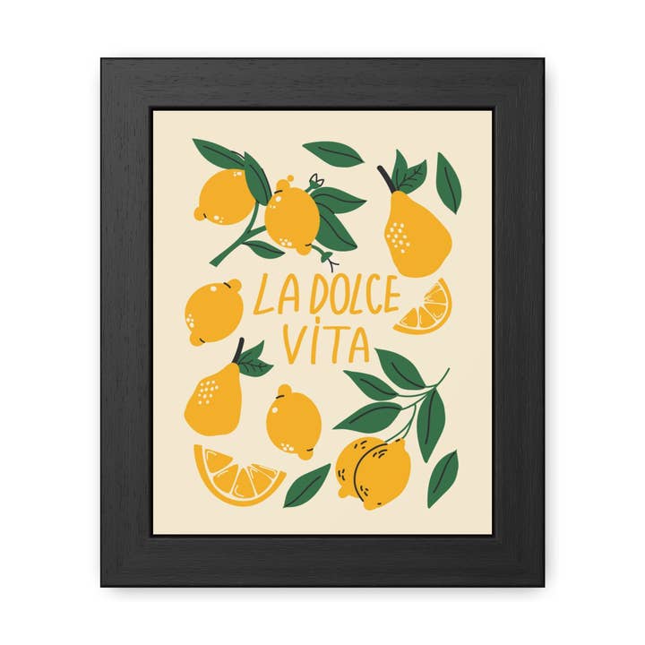 Affiche Encadrée La Dolce Vita Citron – Art Mural Lumineux et Joyeux pour la Décoration Intérieure pour la vente par Donkey Laserbeam