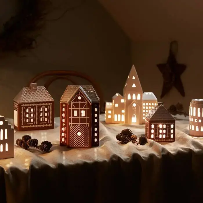 Danish Design Collective - Wholesale Christmas Decoration - Kähler - Gingerbread - Ceramic Tealight Holder - Large House6