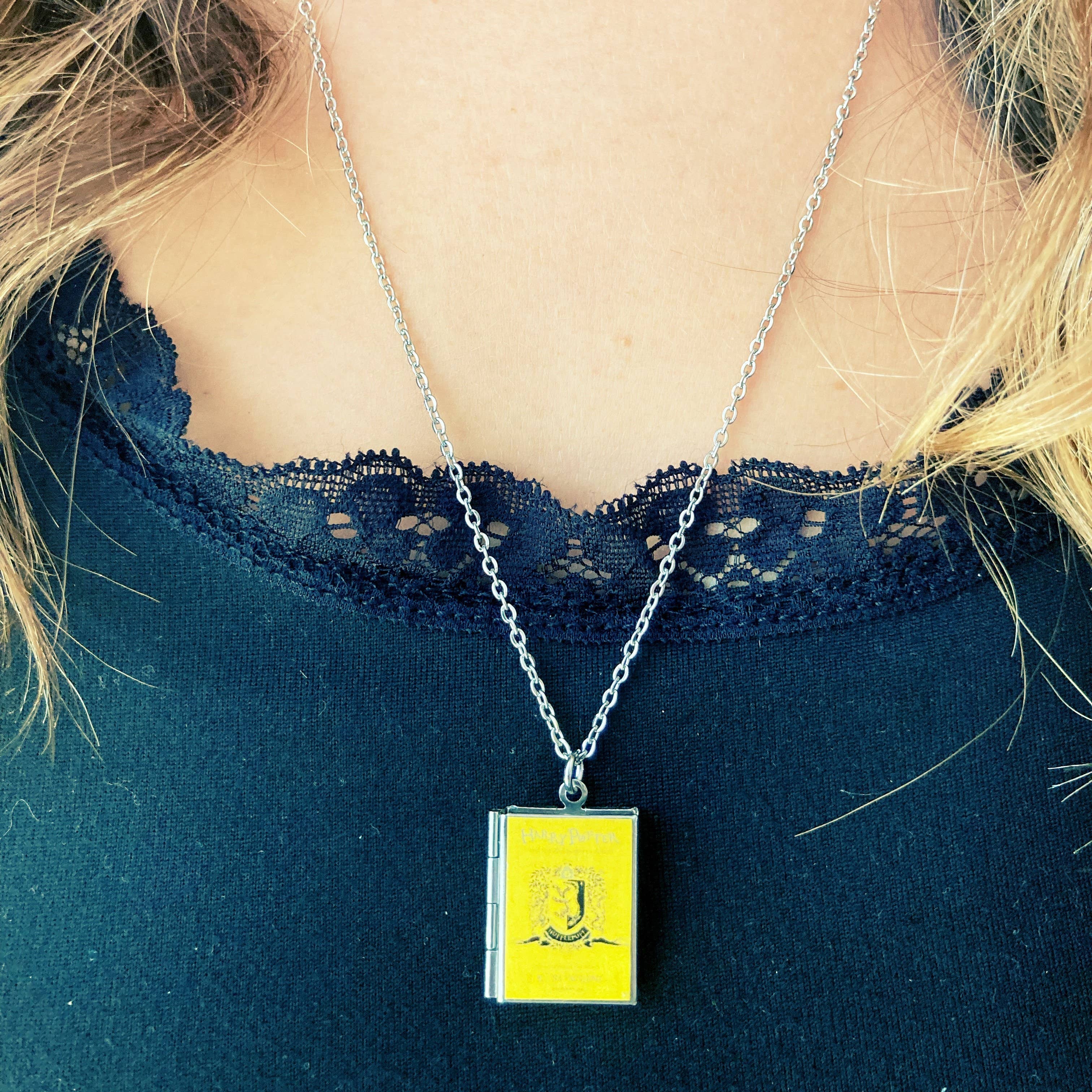 Marshall and Rose - Wholesale Locket Necklace - Book Locket Harry Potter - House Hufflepuff1