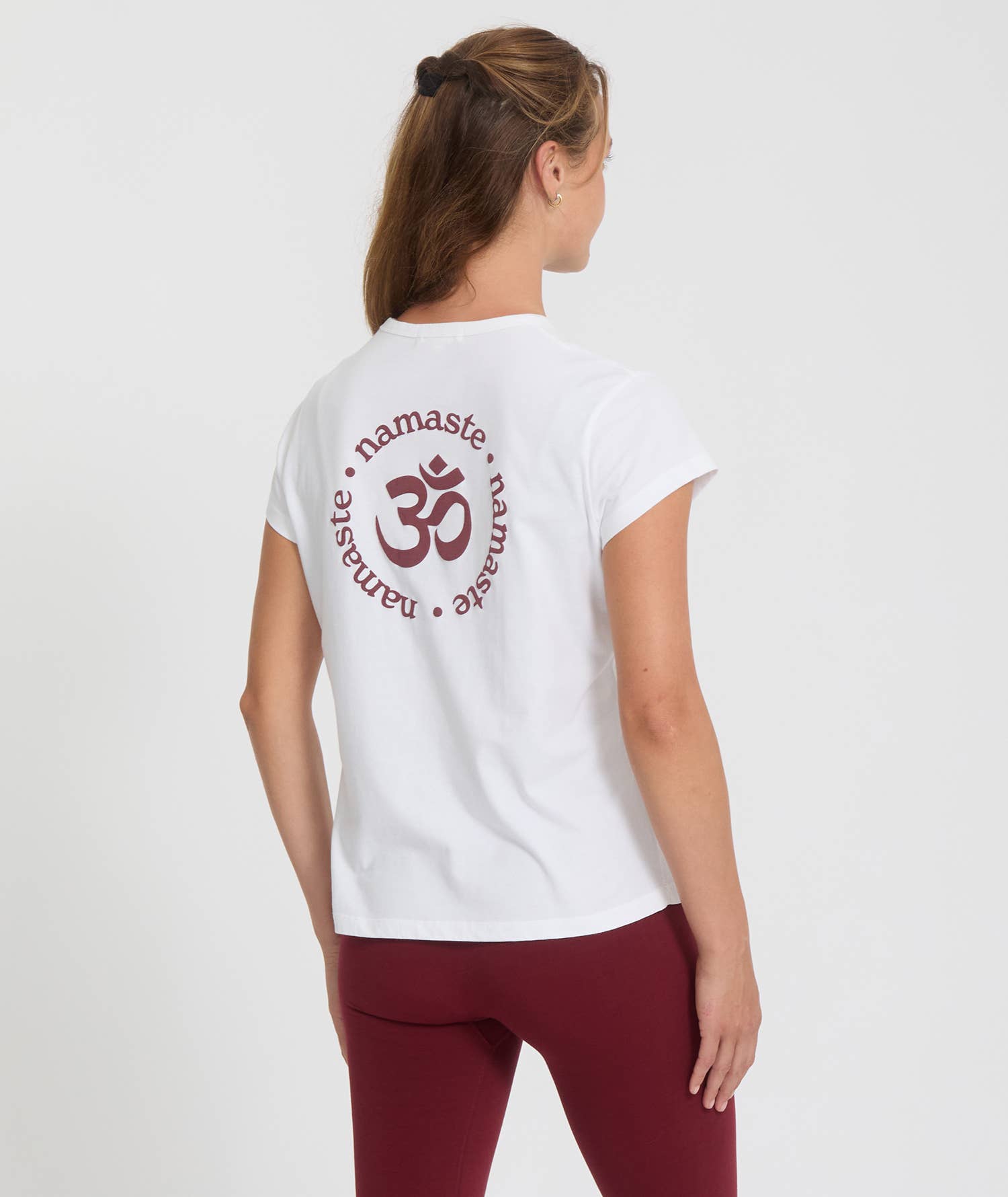 Yoga Searcher - Venta al por mayor Camiseta serigrafiada - Mujer - Camiseta de algodón orgánico con logo NAMASTE8
