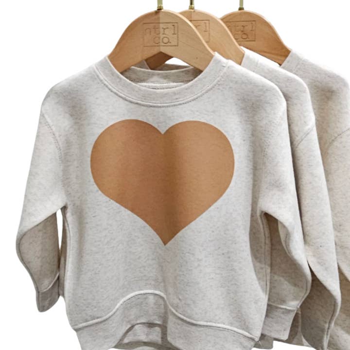 ntrl co. - Wholesale Sweatshirt - Kids - Beige & Kisses Valentine Crew