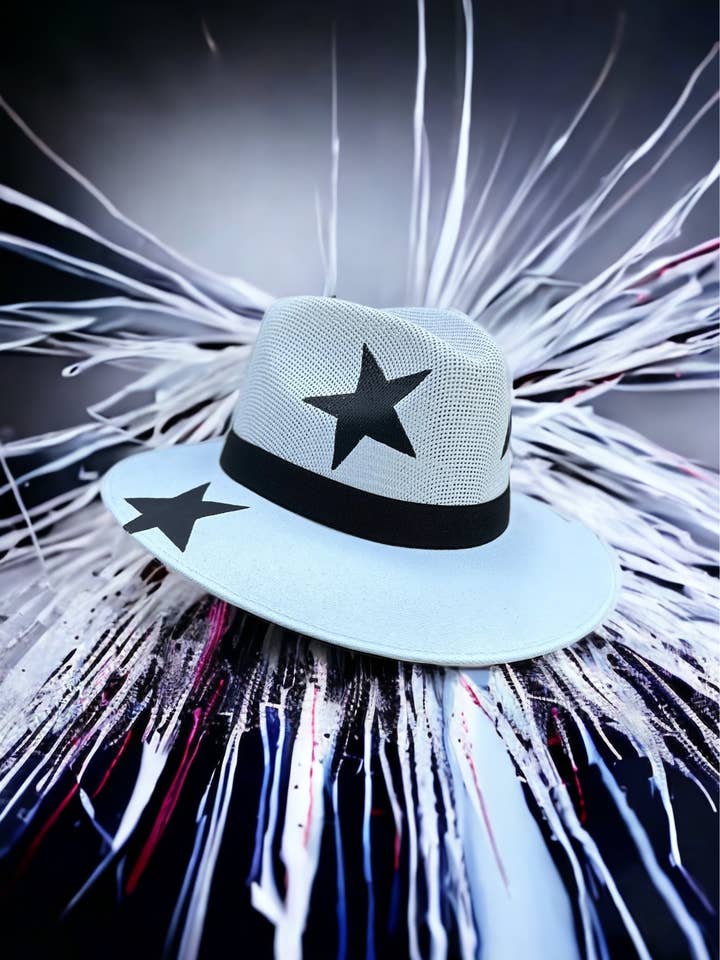 Chapeau en toile de jute peint Starstruck pour la vente par Bella Soul