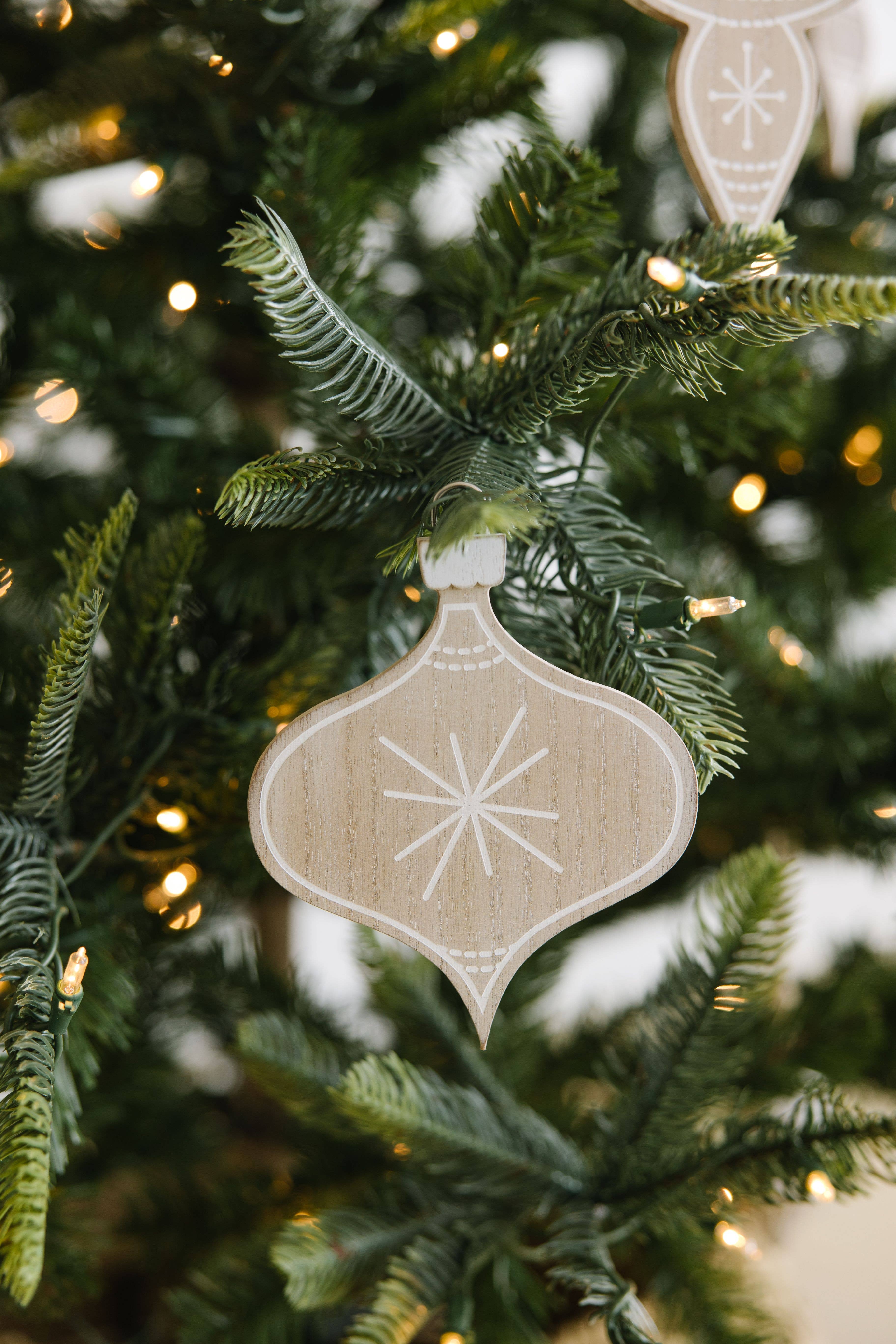 Devanie At Home (Formerly Adams & Co.) - Wholesale Ornament - 75526 - 3.25x4 wood orn (LAMP STR) CHRISTMAS Decor