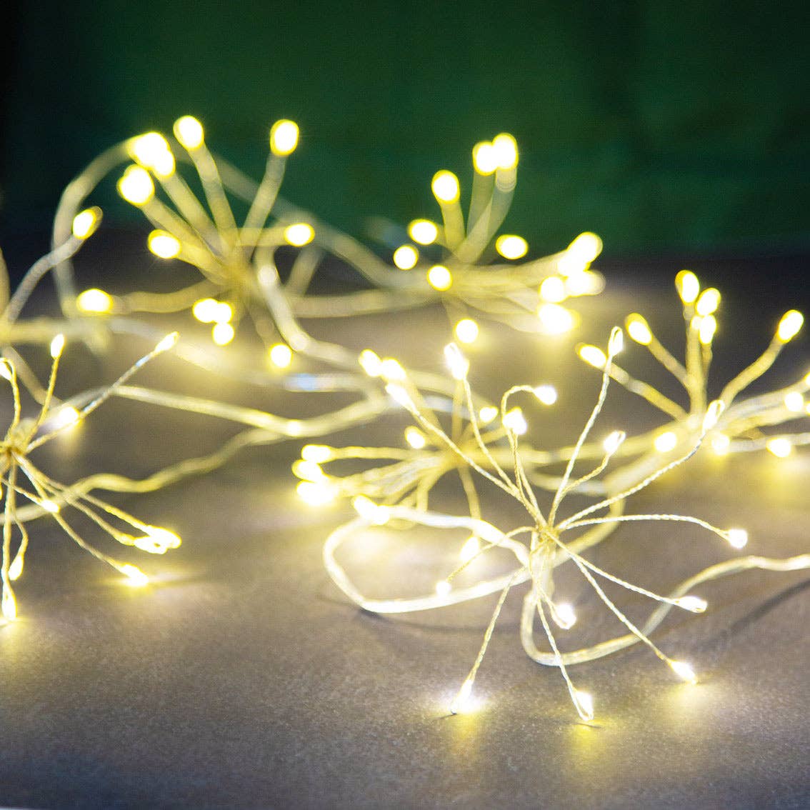Talking Tables UK – wholesale String lights – Allium Starburst LED String Lights - 2.1m3