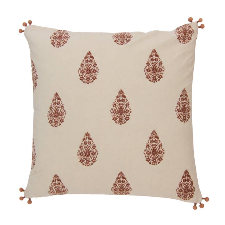 Housse de coussin décorative en argile au henné pour la vente par Alamwar