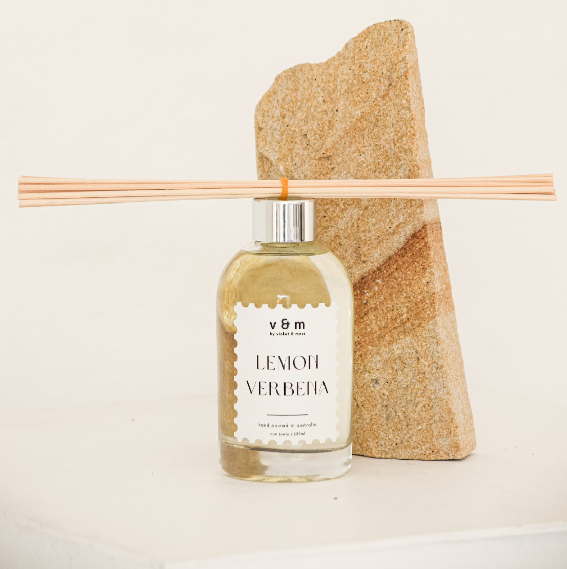 CEDARGRIS PRIVATE LABEL - Wholesale Reed diffuser - 225ml Private Label Reed Diffuser - Clear3