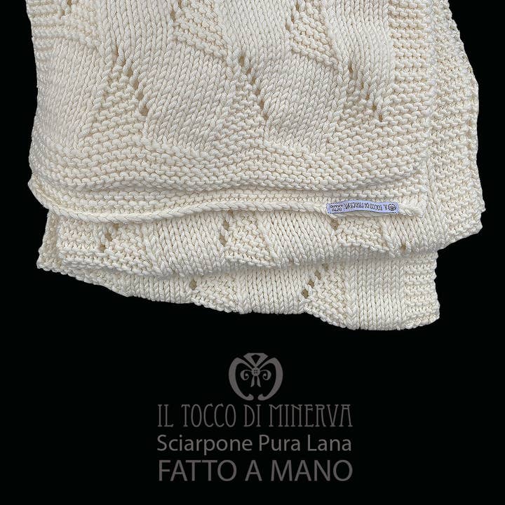 Alexandria ren uld flødefarvet halstørklæde - Håndlavet for engroshandel hos Il Tocco di Minerva