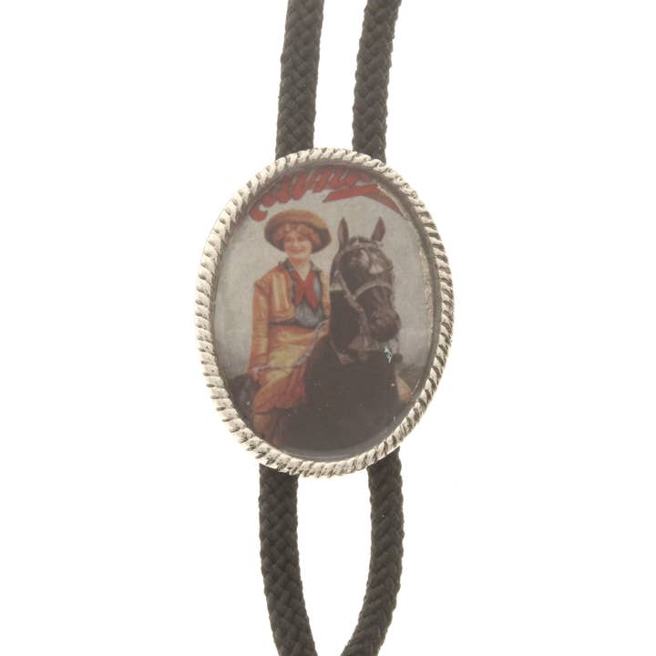 HHH Designs - Vente Colliers tissés - Cravates photo Bolo vintage en résine, cordon noir, embouts argentés6