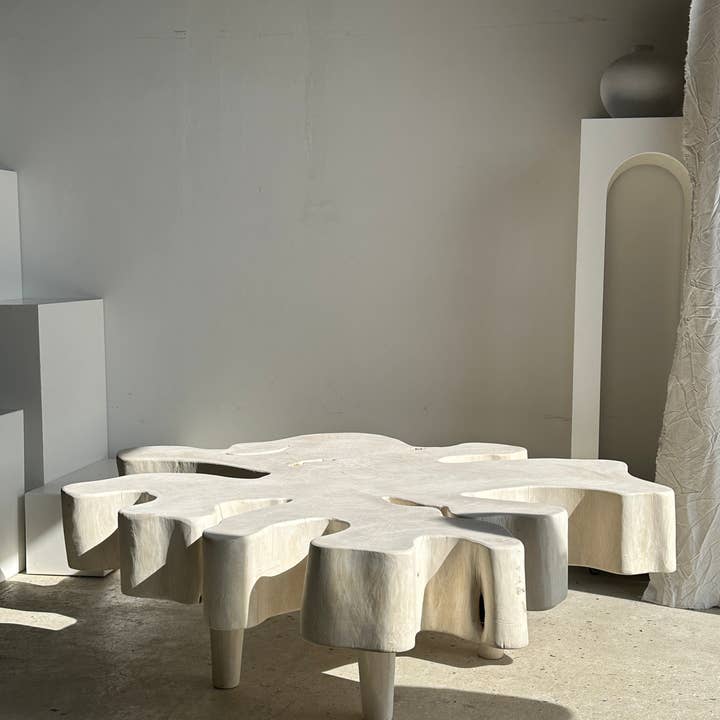 Office Objets - Wholesale Coffee Table - Very large coffee table in bleached mango wood with organic top D:140cm6