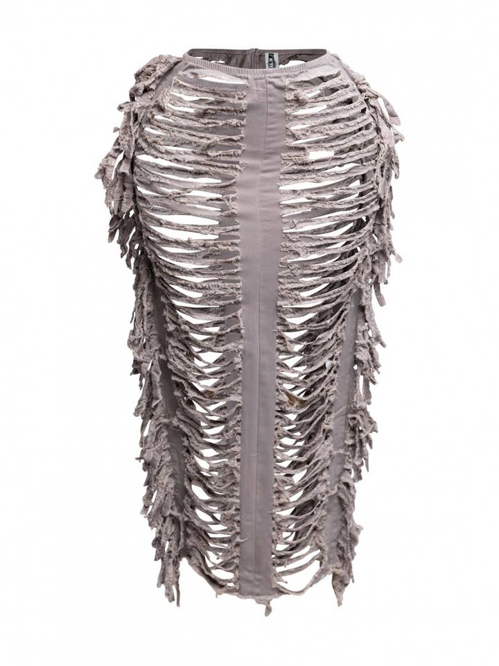 JUPES À FRANGES EN JEAN VIEILLI À DÉTAILS DÉCOUPÉS pour la vente par Boswell