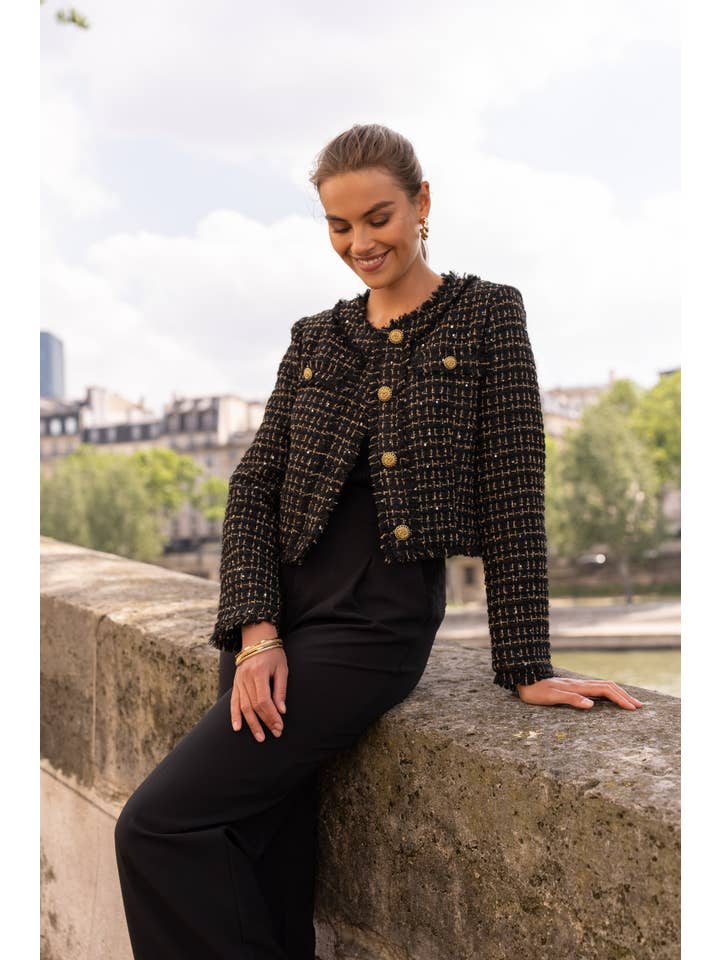 Attentif Paris - Wholesale Blazer – Women's - Cropped crew neck fitted tweed blazer jacket