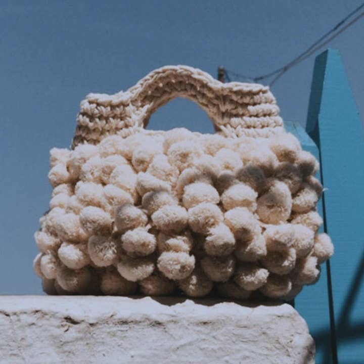 “Nadia pom-pom” crochet pure cotton handbag for wholesale by The Mama Made