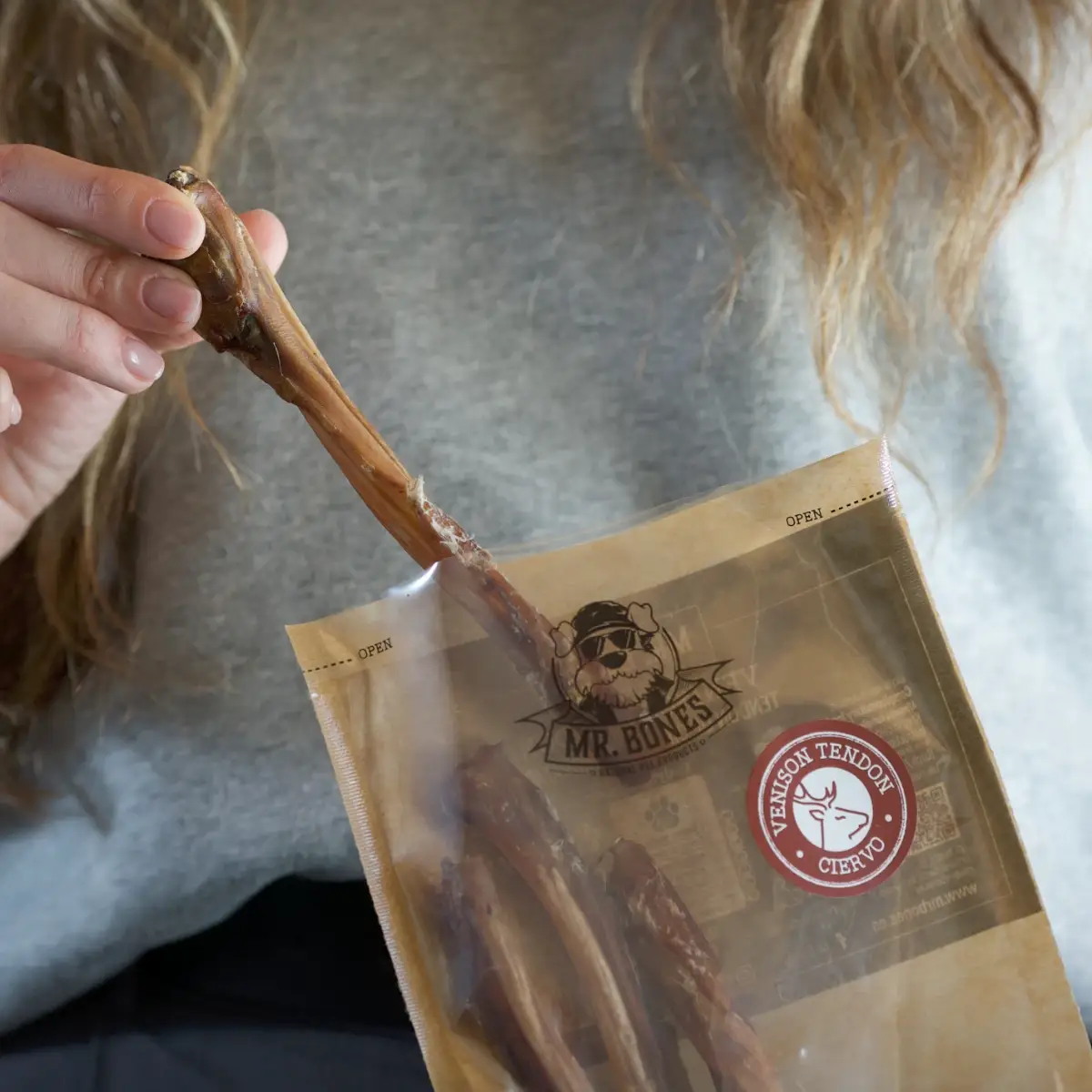 Mr.Bones - Natural Pet Products - Wholesale Hondenkoekjes - Hond - Natuurlijke snack voor honden - Hert pees1