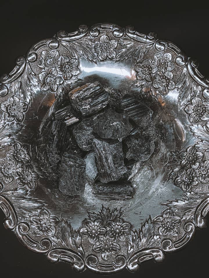 tormalina per la vendita all'ingrosso da parte di Night Rituals Occult