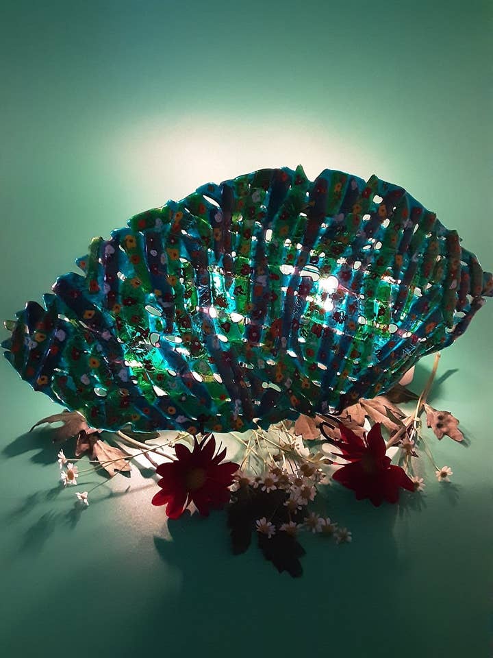 Travessa Folha de Vidro Floral por atacado de Glasstopia