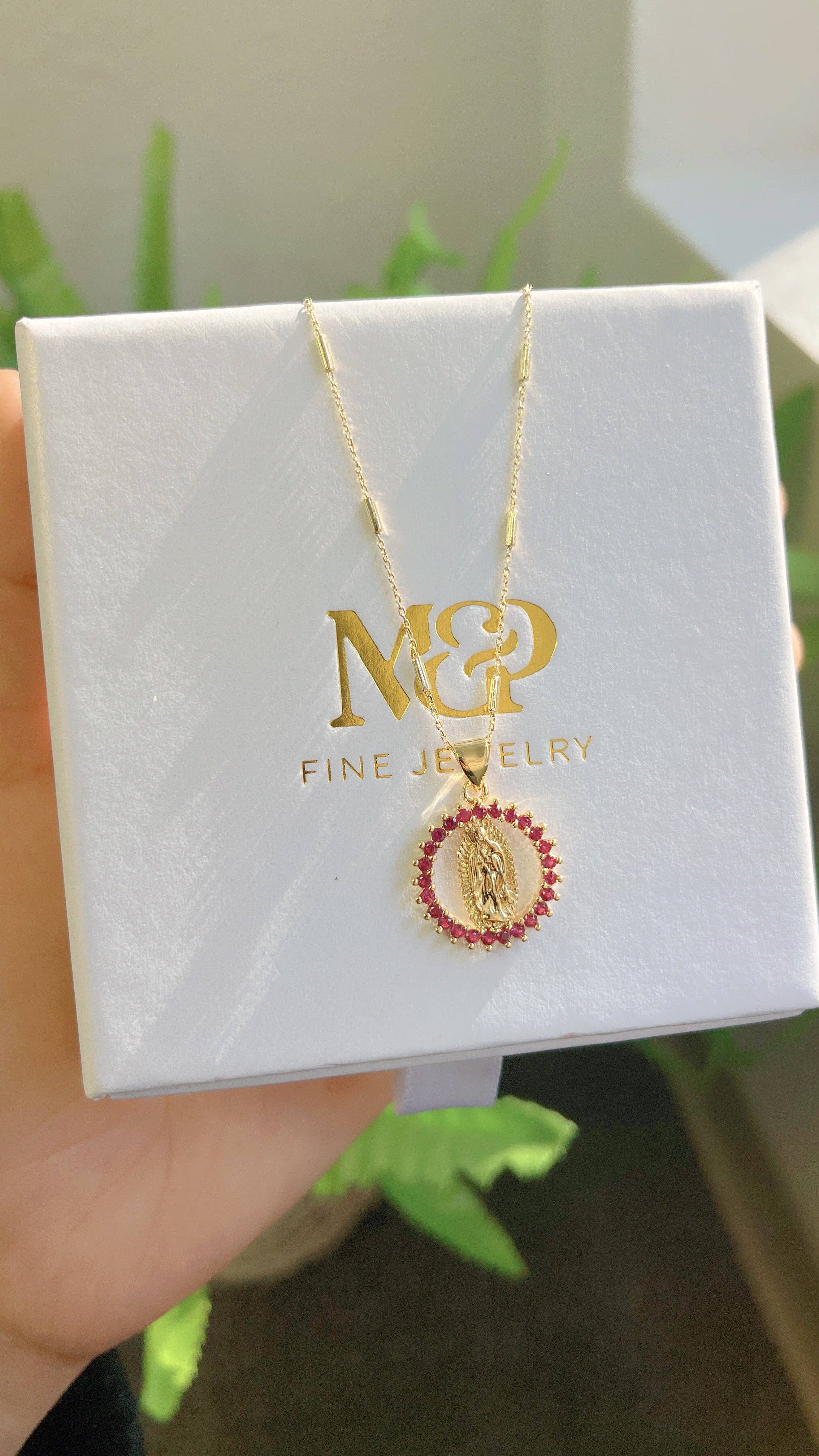 M&P Jewelry - Wholesale Pendant/Charm Necklace - BV Mary Circle Necklace2