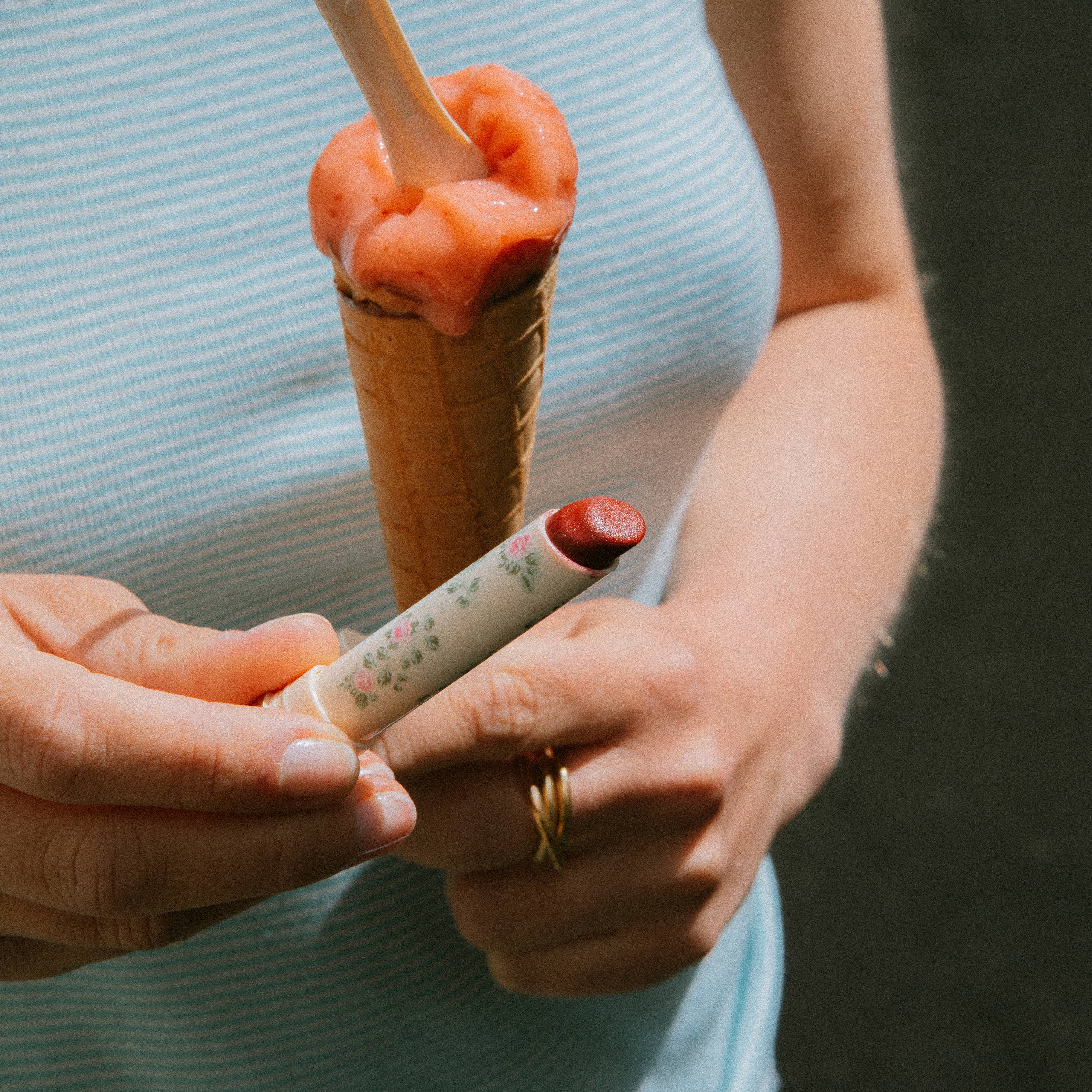 Yolaine - Wholesale Lip Balm - Sorbet Tinted Balm - Tinted Lip Balm