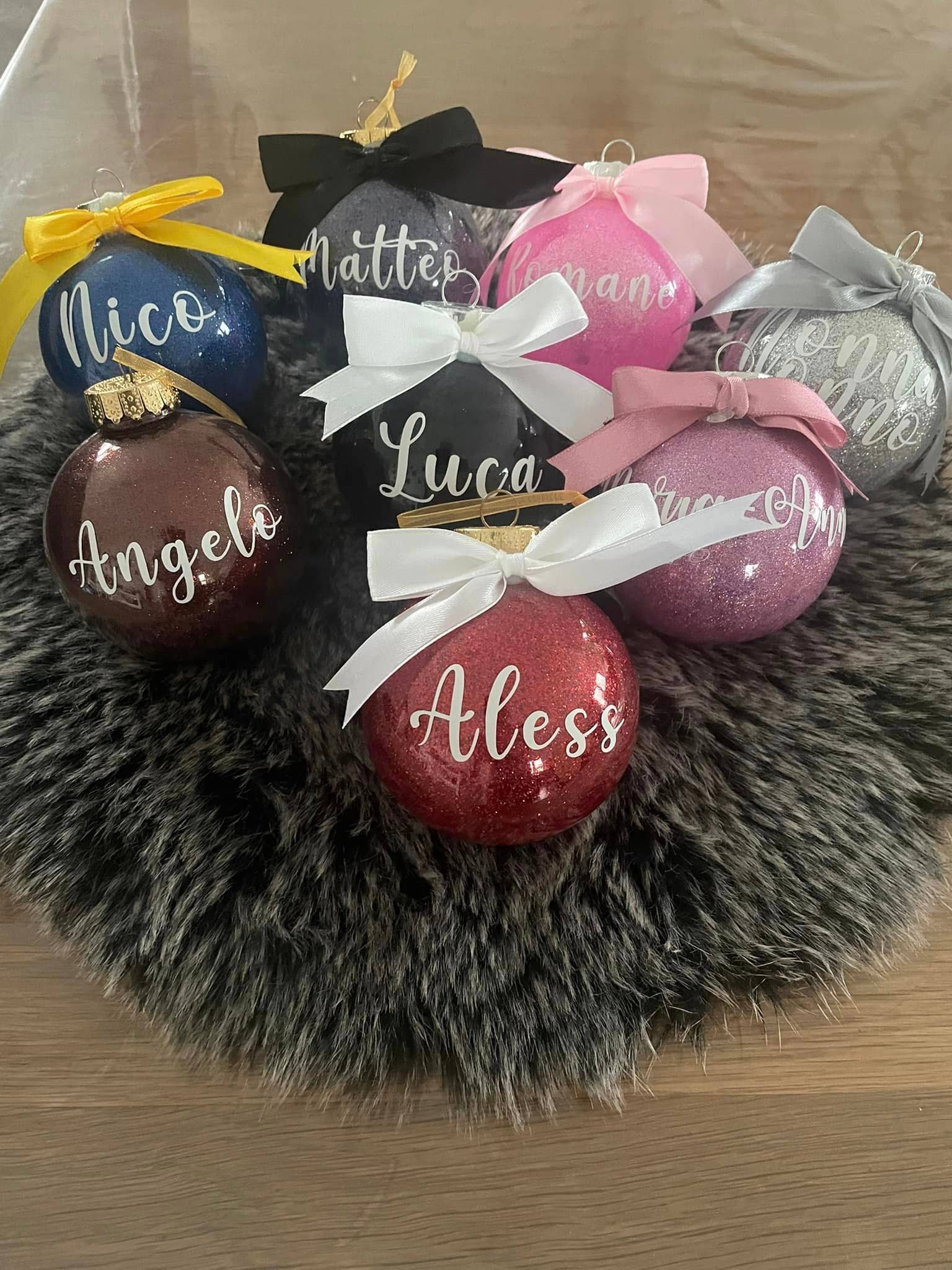 Cirabella-Sensaura srl – wholesale Ornament – Christmas ball first name2