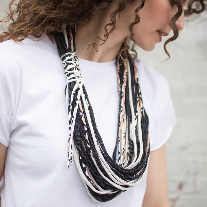 Shred Classic Halskläder - Säsongsmässigt som 10-pack för wholesale av Shreds + rerope