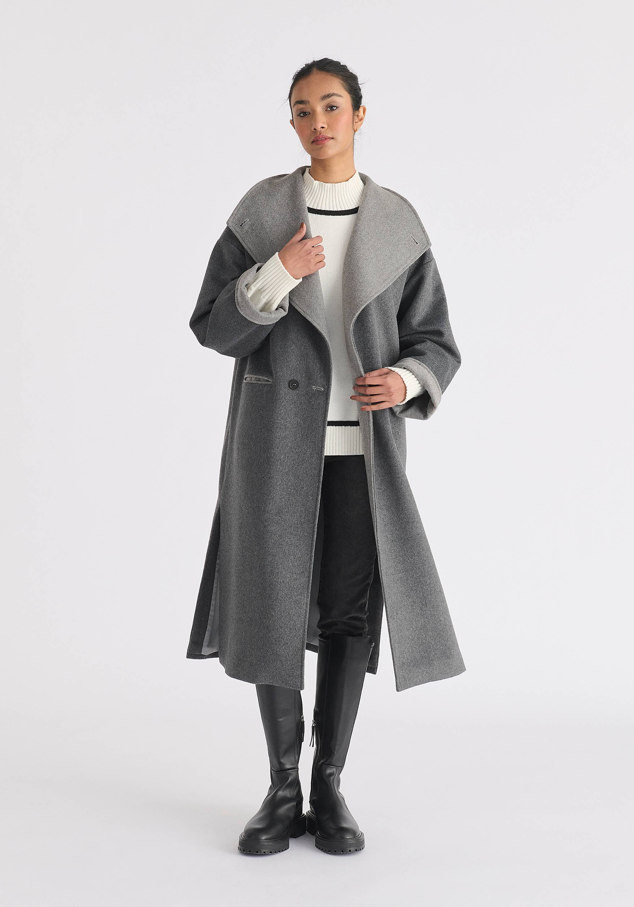 Paisie - Wholesale Coat - Women's - Two-Tone Double Breasted Wool Blend Coat14