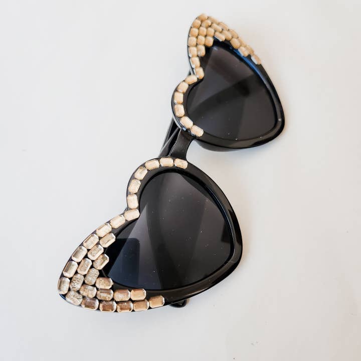 Lovesick Rebel - Wholesale Sunglasses – Women's - The Elvis2