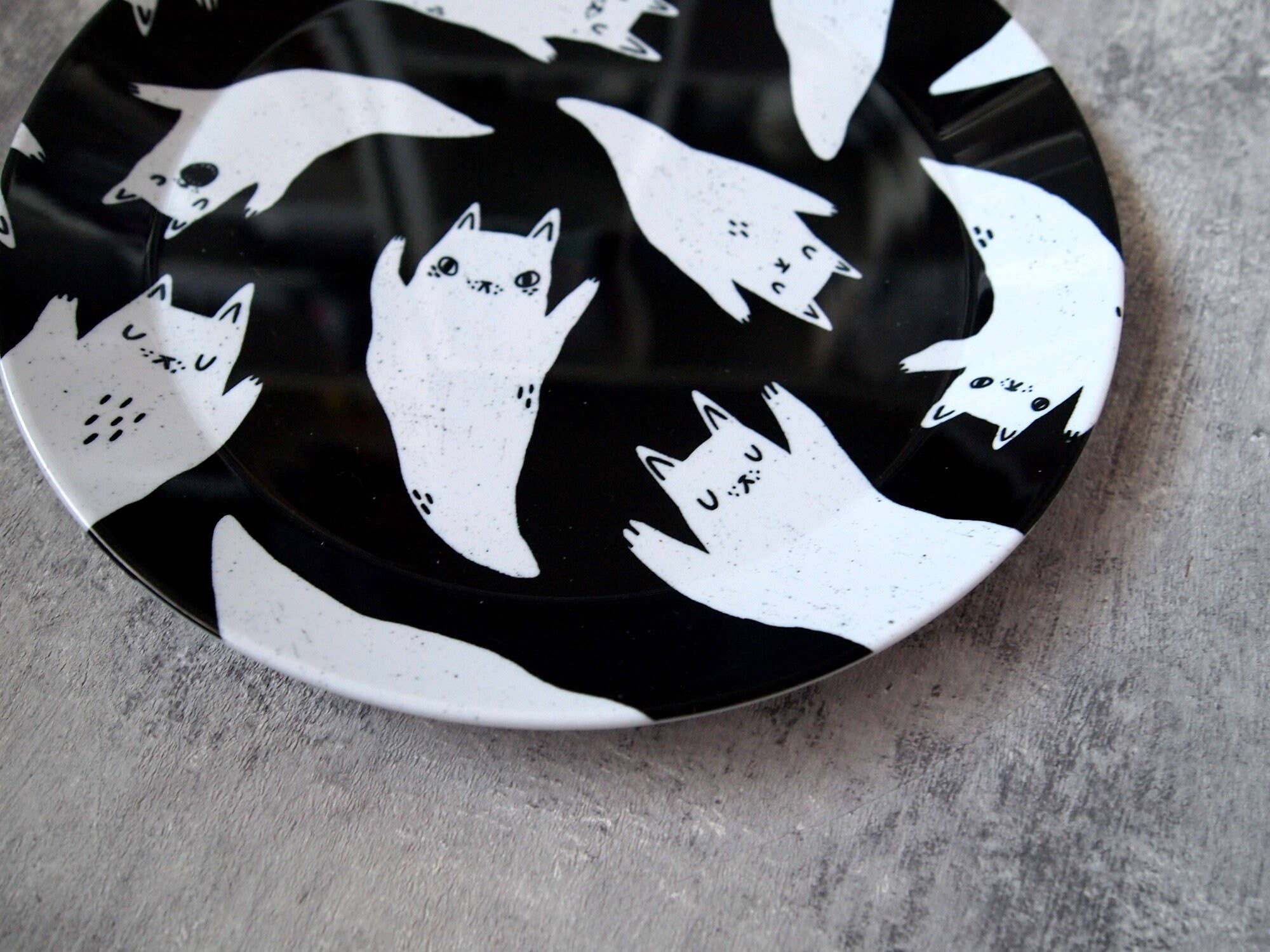 I LIKE CATS - Wholesale Dinner plate - Ghost Cats Spooky Party Plate, plastic plate, picnic plate3