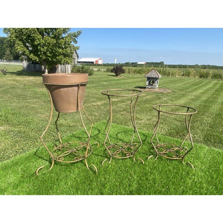 Garden Iron And More - Wholesale Plant Pot Stand - Iron Pot Holder or Gazing Ball Stand Various Sizes1