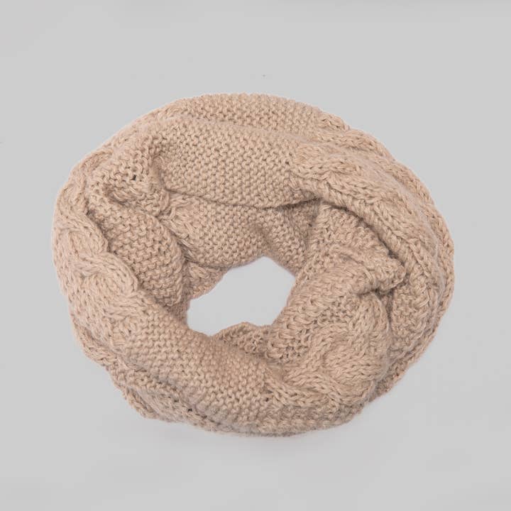 Awamaki - Wholesale Scarf - Unisex - Wayra Cable Infinity Scarf3