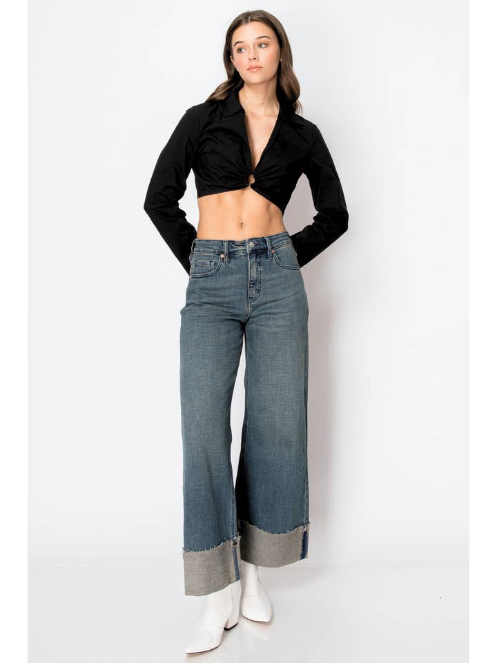 ARTEMIS VINTAGE – Großhandel Jeans – Damen – INNENNAHT TRANSFORM BAUCHKONTROLLE HOCHGESCHNITTENE WEITBEIN-JEANS6